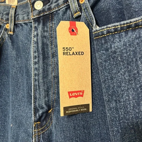 Levi's 550 Mens Jeans 38x30 Relaxed Fit Medium Wash Blue NWT Tapered Leg Classic - Picture 5 of 10